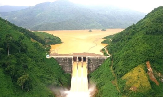 Sau khi tích nước các thủy điện lớn như Sông Tranh 2 (Đà Nẵng), Kon Tum Thượng (Quảng Ngãi) đã xảy ra hàng trăm trận động đất lớn nhỏ. Ảnh: An Thượng