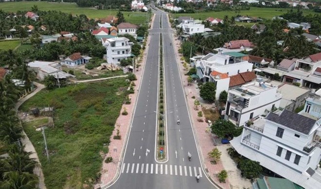 Xe tập lái chạy thành đoàn trong khu đông dân cư ở Khánh Hòa