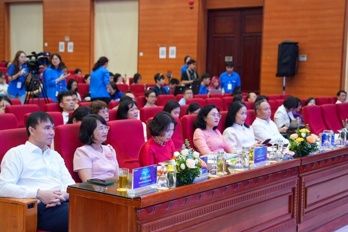 Toan canh Toa dam “Phat trien nguon nhan luc trong thoi dai AI“. Anh: BTC