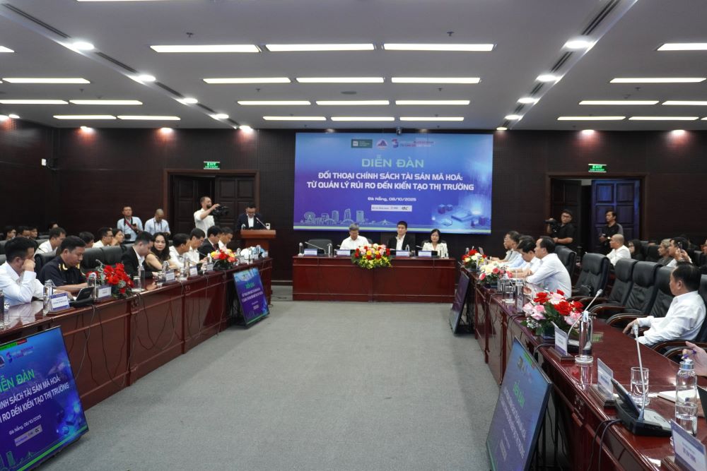 Da Nang acompaña a las organizaciones para crear un mercado de activos digitales eficiente y seguro. Foto: Tran Thi