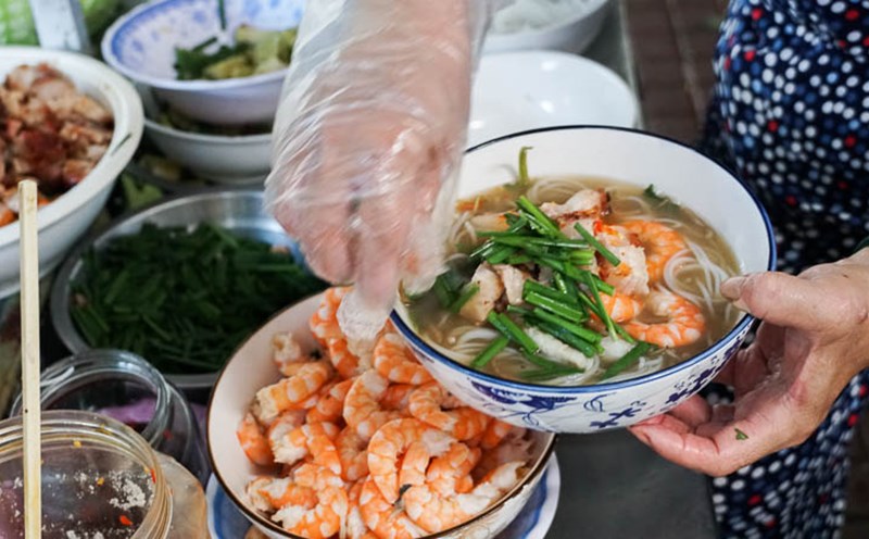 With the theme of delicious Dishes from Bun, the festival will bring a journey to explore a variety of famous bun dishes across the country. Photo: Phuong Anh