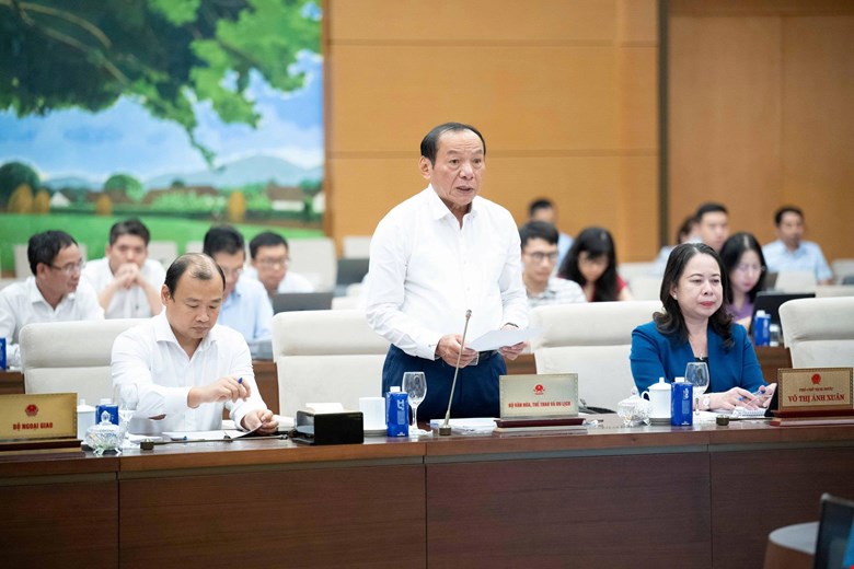 Bộ trưởng Bộ Văn hóa, Thể thao và Du lịch Nguyễn Văn Hùng. Ảnh: Quochoi.vn