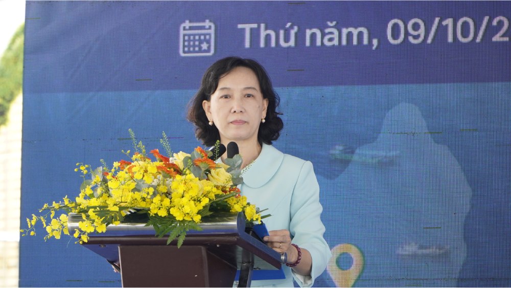 Pho Chu tich UBND tinh An Giang Nguyen Thi Minh Thuy phat bieu tai buoi le. Anh: Nguyen Anh