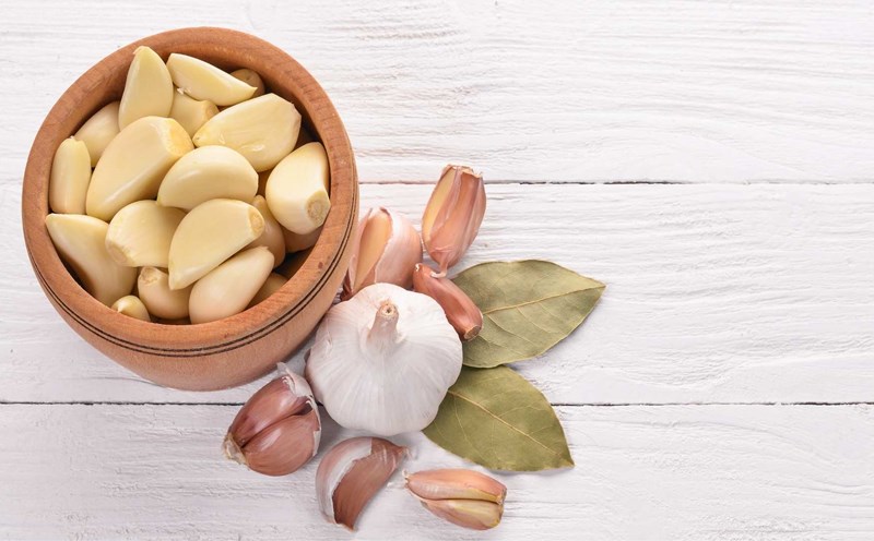 Reasons to eat a garlic shrimp in the morning