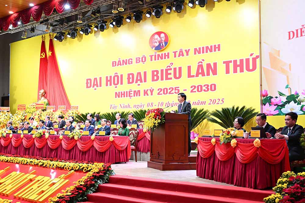 The 1st Congress of the Tay Ninh Provincial Party Committee, term 2025-2030, opened in Tan Ninh ward. Photo: Kien Dinh