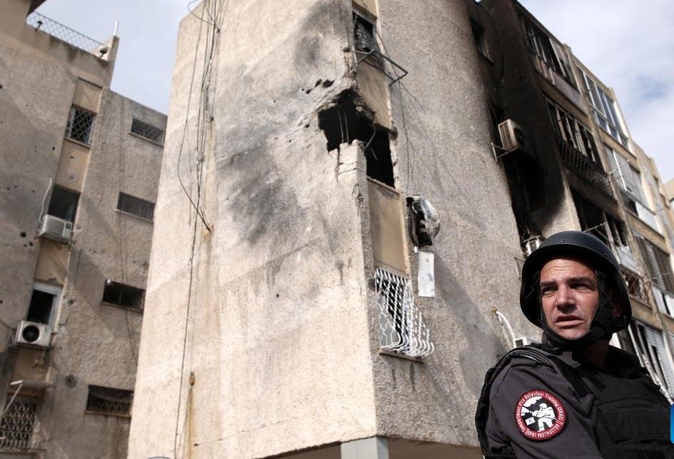 A building in Ashkelon, Israel, was damaged in missile attacks from Gaza. Photo: Xinhua