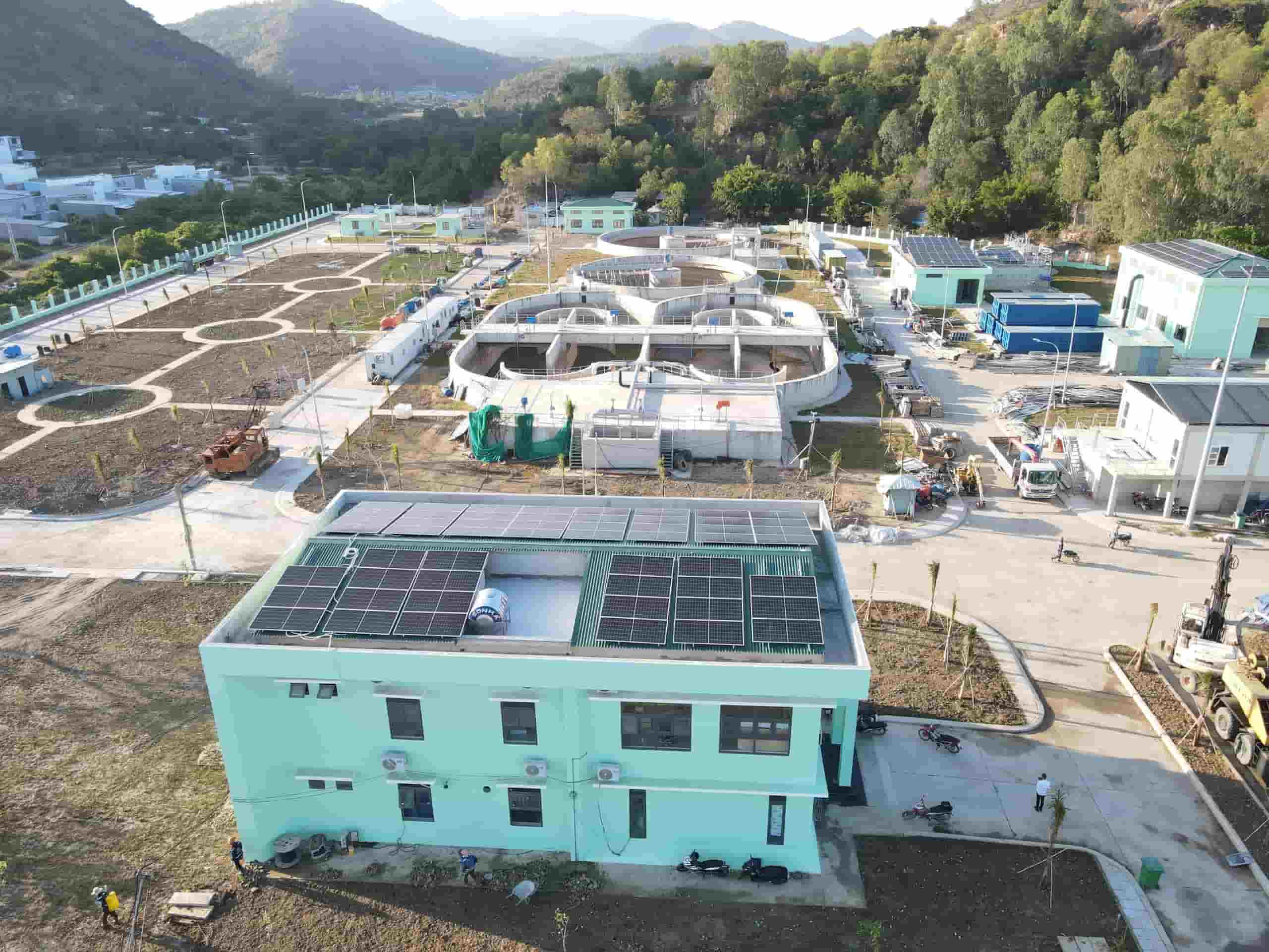 Khanh Hoa province is implementing a project to build an inter-regional renewable energy and energy service center. Photo: Huu Long