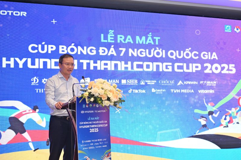Ong Nguyen Hong Minh - Pho Cuc truong Cuc The duc The thao phat bieu tai le ra mat. Anh: Minh Hieu