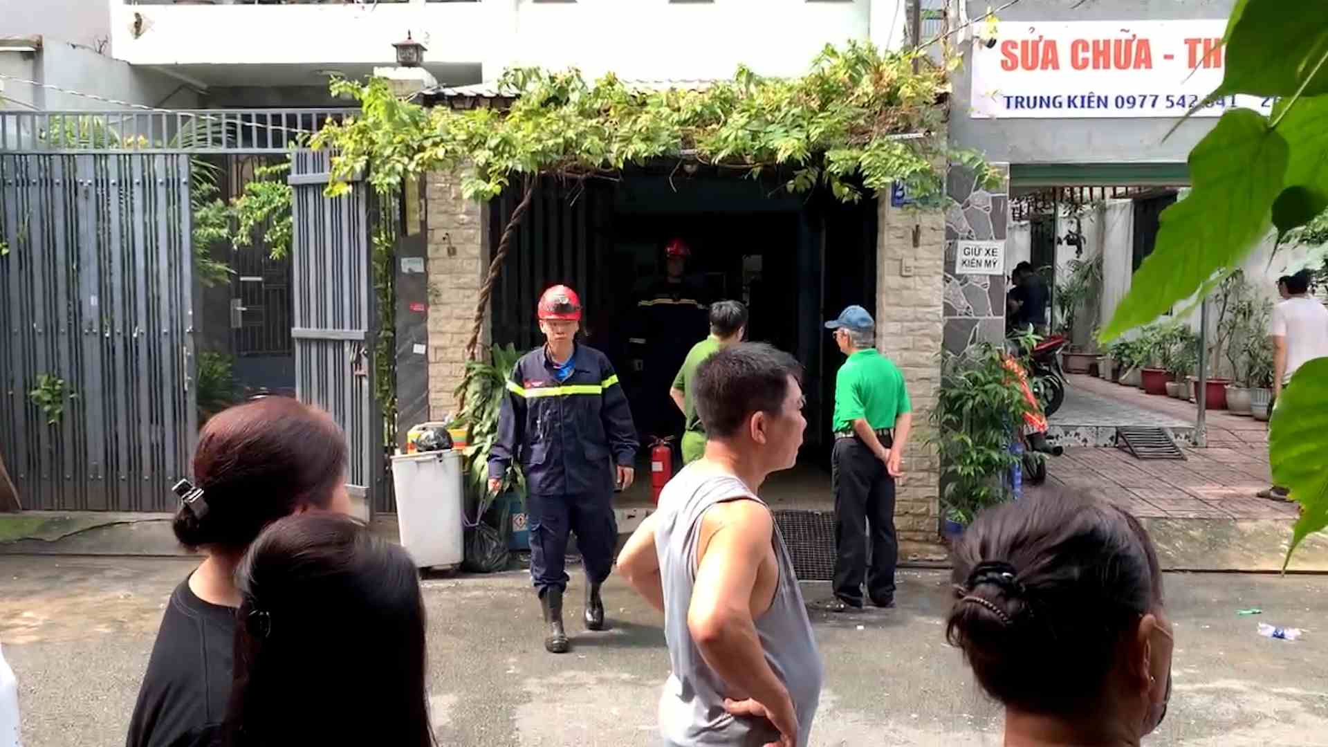 호치민시 4층 건물에서 화재 발생