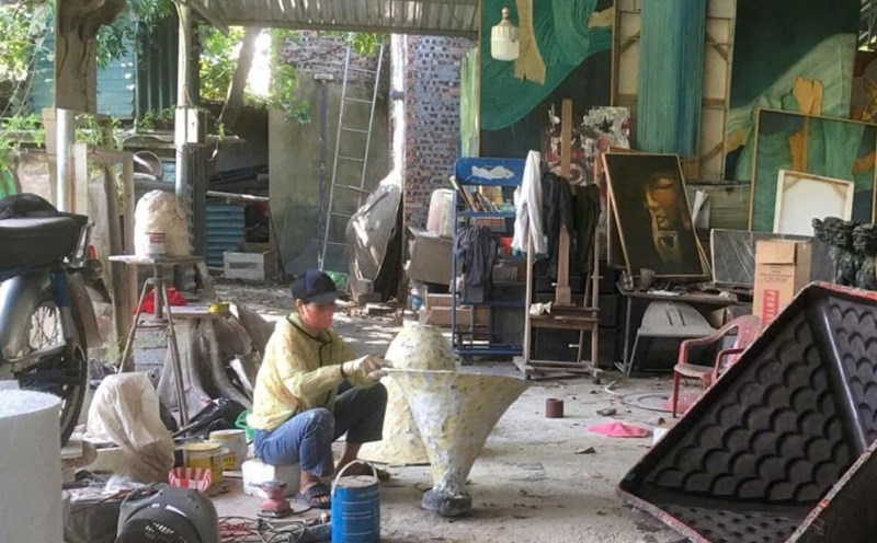 According to the Statistics Office, in the first 9 months of 2025, the whole country has 3,800,000 workers working self- propaganda. Photo: Quynh Chi