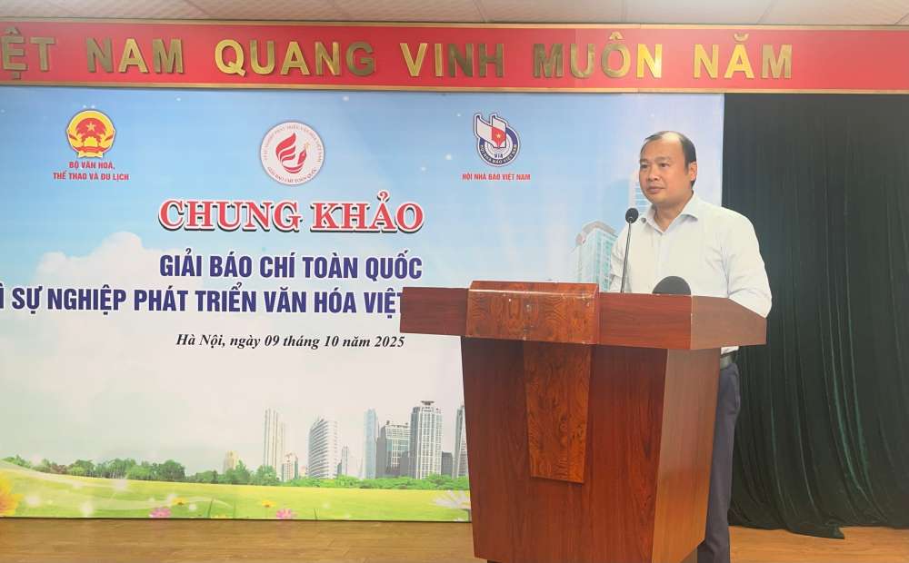 Thu truong Bo Van hoa, The thao va Du lich Le Hai Binh
