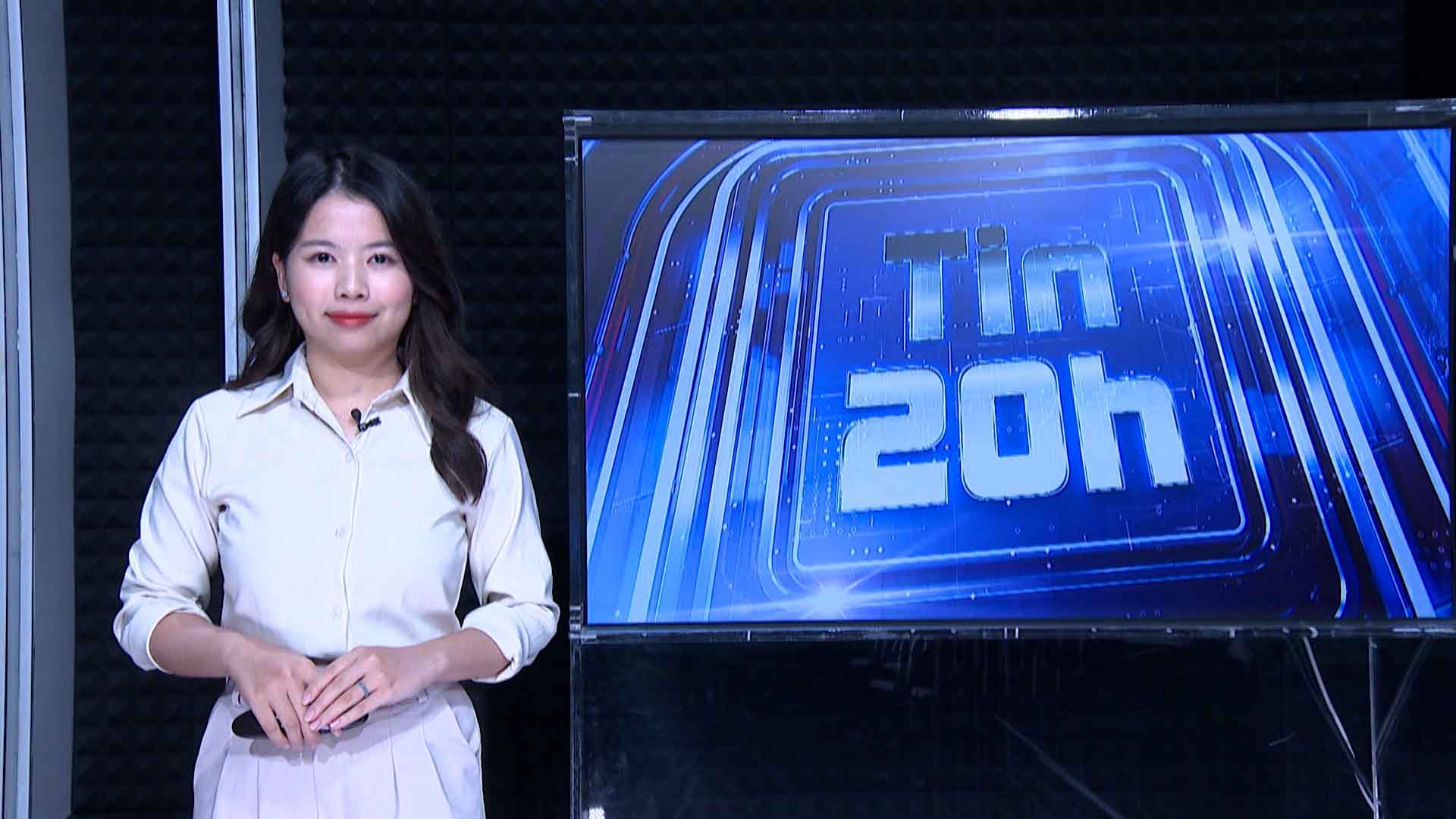 Noticias de las 20h: El precio del oro sube bruscamente la gente hace cola desde las 3 de la mañana para comprar