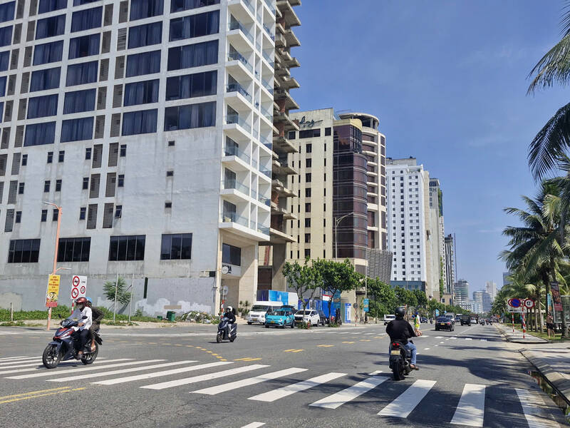 The condotel and resort villa segment in Da Nang is bustling following the city's tourism recovery.