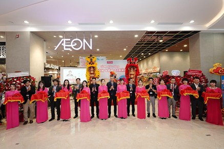 Opening ceremony of the AEON Van Giang General Cultural and Supermarket Center. Photo: AEON Vietnam