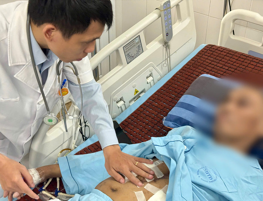 Exfoliating the "death" due to infection after liver transplantation, patient recovers after nearly a month