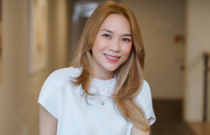 Ca si My Tam. Anh: Nghe si cung cap