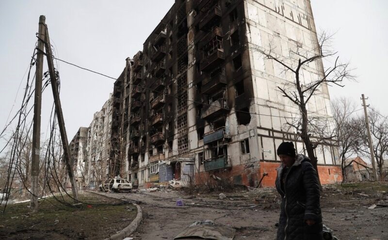 A Ukrainian neighborhood was devastated after Russian attacks. Photo: Xinhua