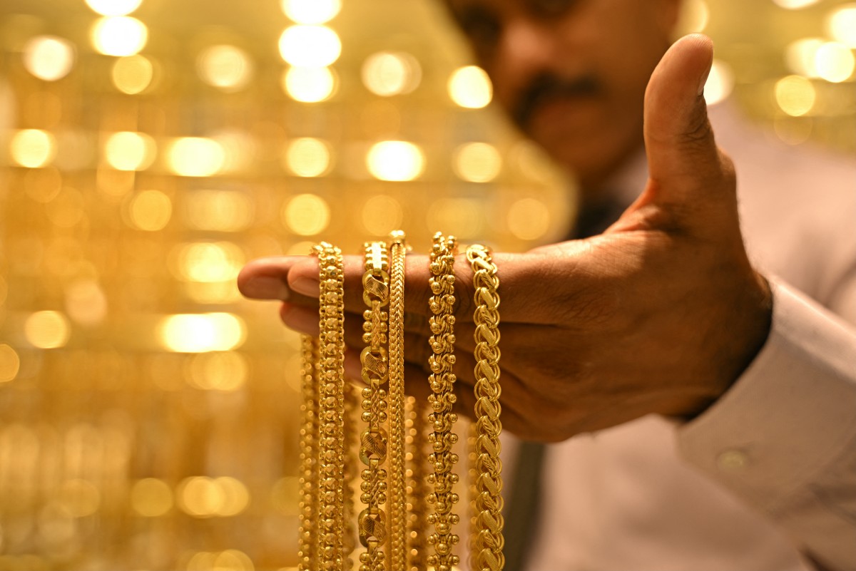 India is rushing to bring its gold reserves from abroad into the country. Photo: AFP