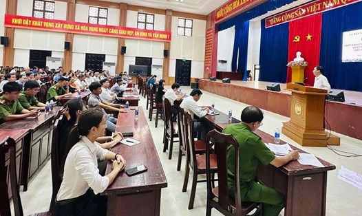 Xã Hòa Vang, Đà Nẵng ra quân làm sạch cơ sở dữ liệu đất đai. Ảnh: Câu Trắng