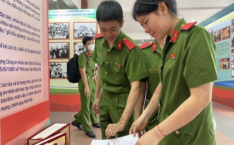 The admission score for the open master's training program at the People's Police University for the 2025-2026 school year has just been announced. Photo: People's Police University