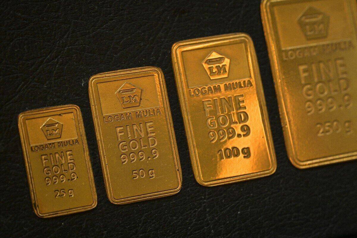 World gold prices are forecast to increase by 100 USD/ounce per quarter until the third quarter of 2026. Photo: AFP