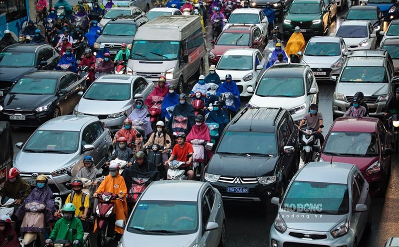 The cold air is forecast to cause rain in the Northeast from November 2 to 4. Photo: Huu Chanh