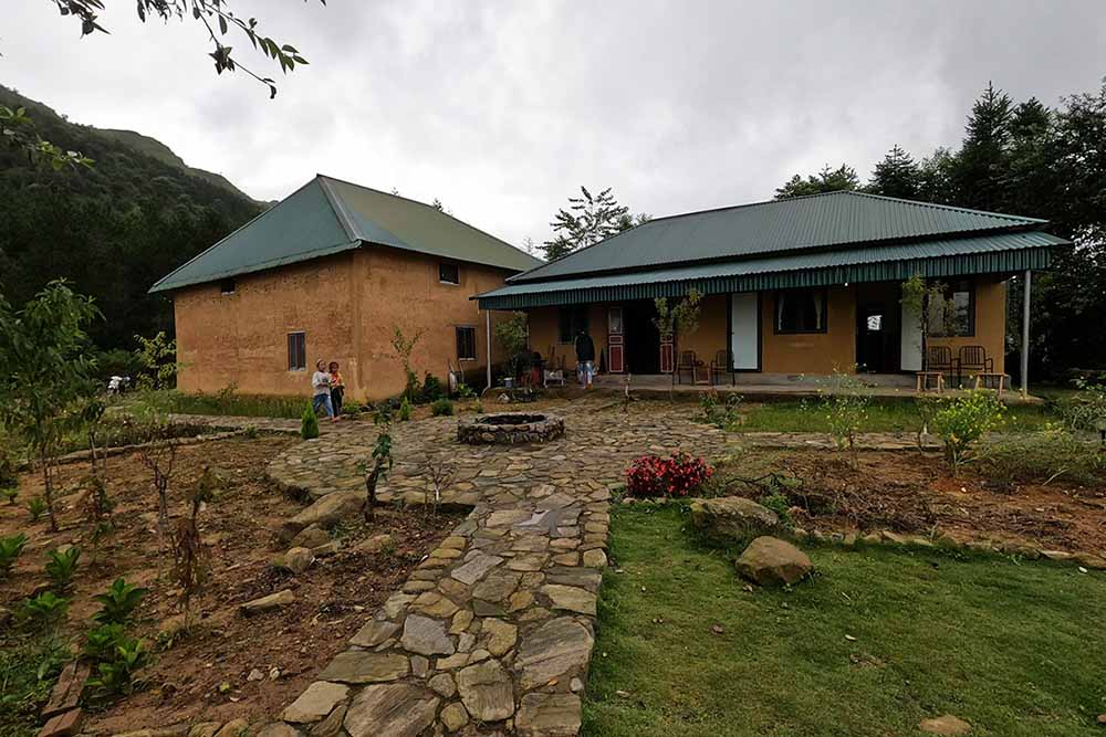 5年近くの実施を経て、2021年から2025年までの新しい農村地域の建設に関する国家目標プログラムと持続可能な貧困削減に関する国家目標プログラムは多くの重要な変化をもたらした。写真: ハイ・グエン