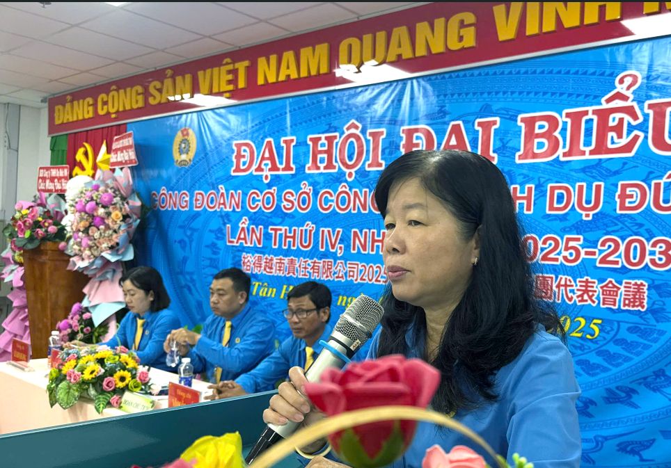 Chu tich LDLD tinh Dong Thap Huynh Thi Tuyet Vui phat bieu tai Dai hoi. Anh: Thanh Mai