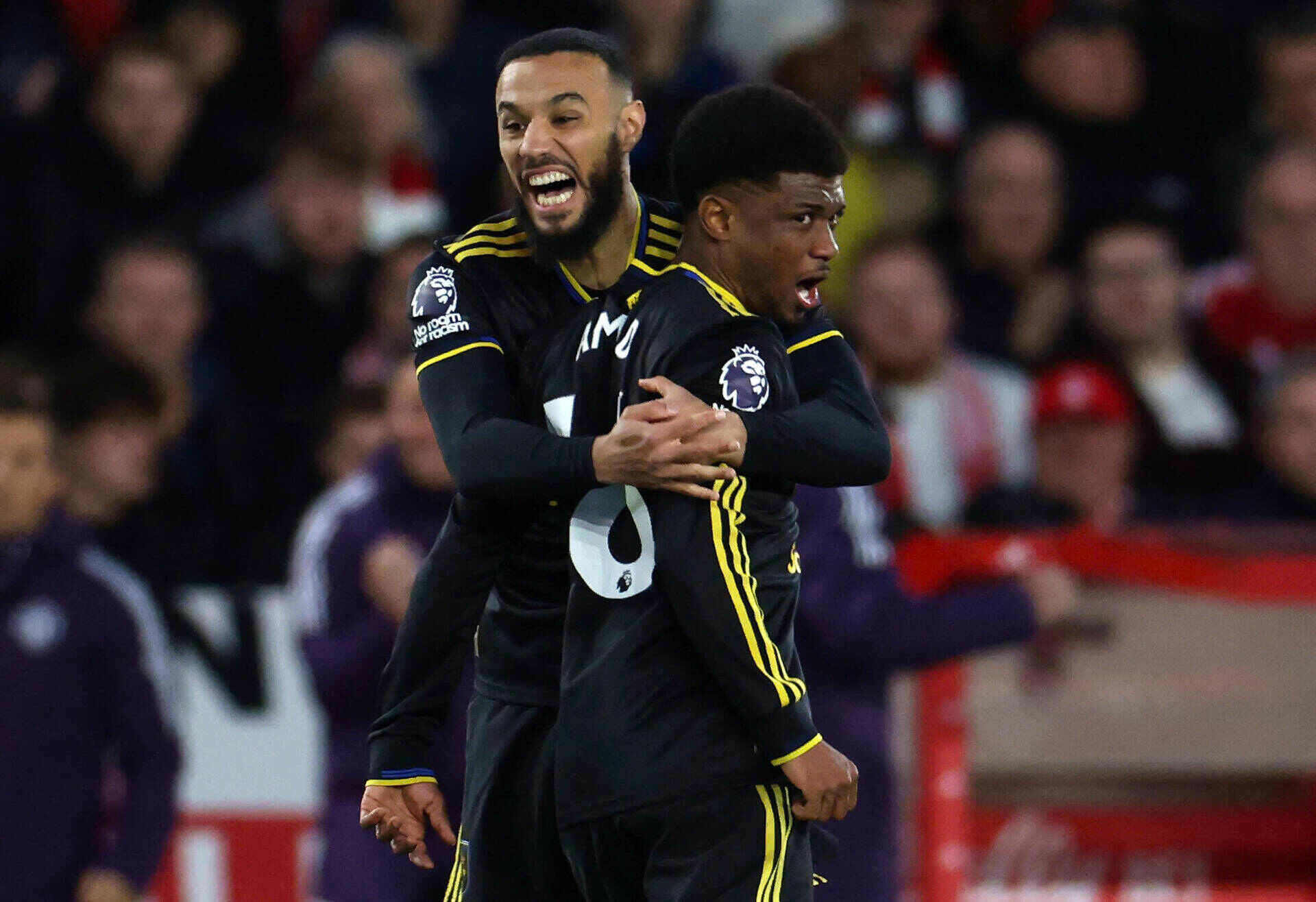 아마드 디알로가 맨유가 노팅엄 포레스트에게 패배하는 것을 막았습니다. 사진: AFP