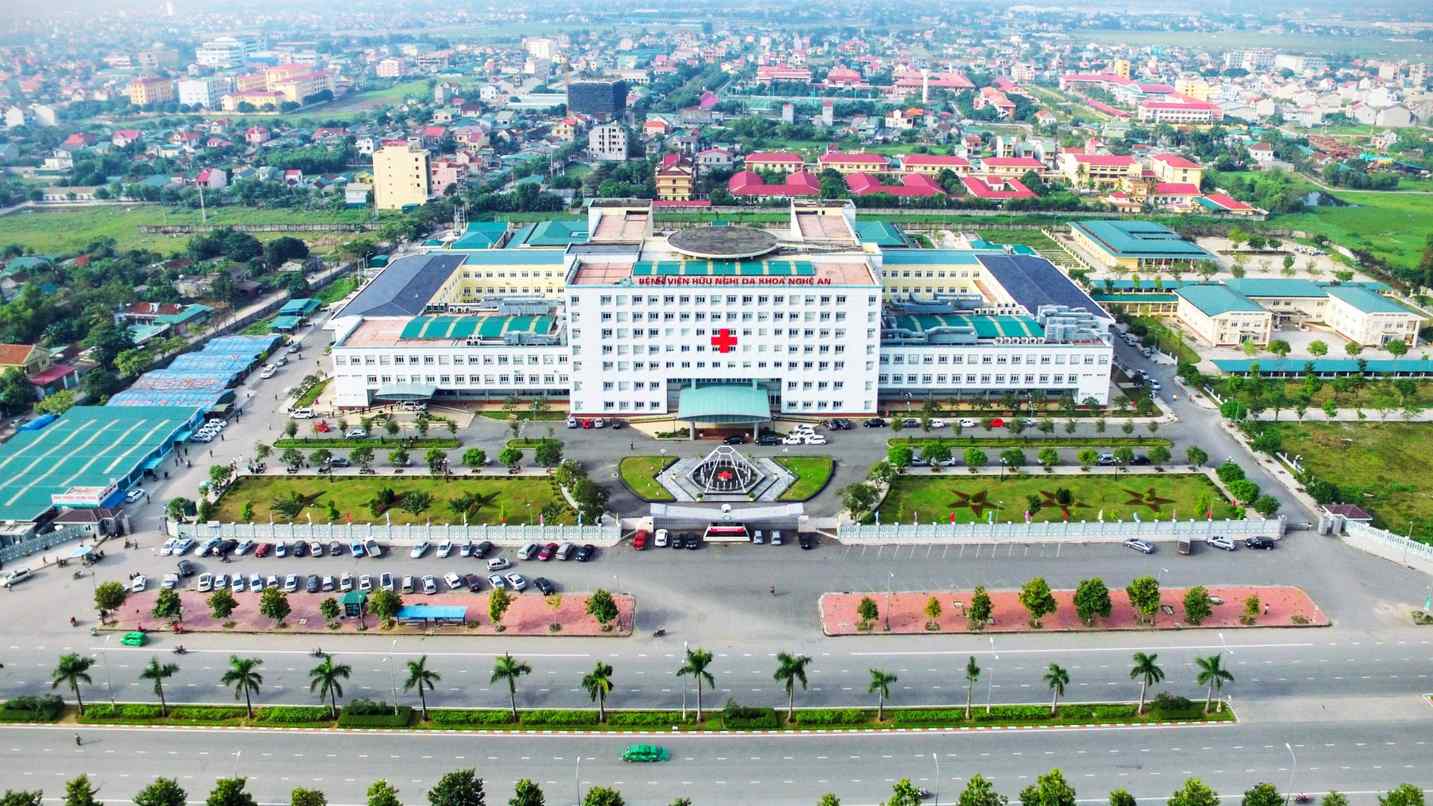 Nghe An General Hospital announced the recruitment of 268 civil servants to work in departments and professional rooms in 2025. Photo: Ngoc Anh