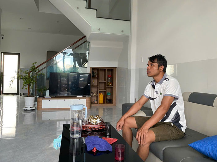 Anh Xing phai tich luy kinh nghiem, hieu ve biet cham soc ca phe cung nhu tich luy duoc dat dai. Anh: Mai Hoa