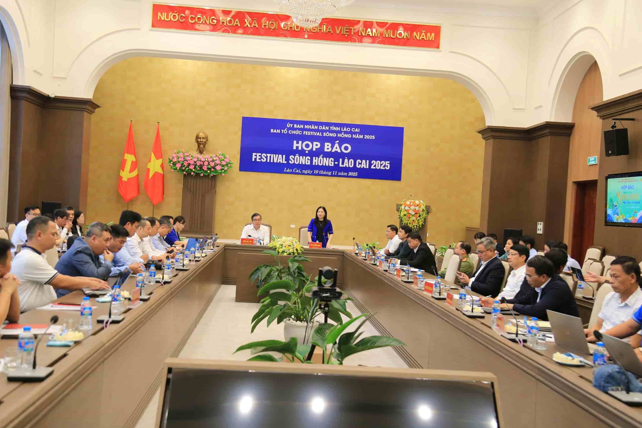 Day la mot su kien lon lan dau tien duoc to chuc sau khi sap nhap tinh. Anh: Van Duc