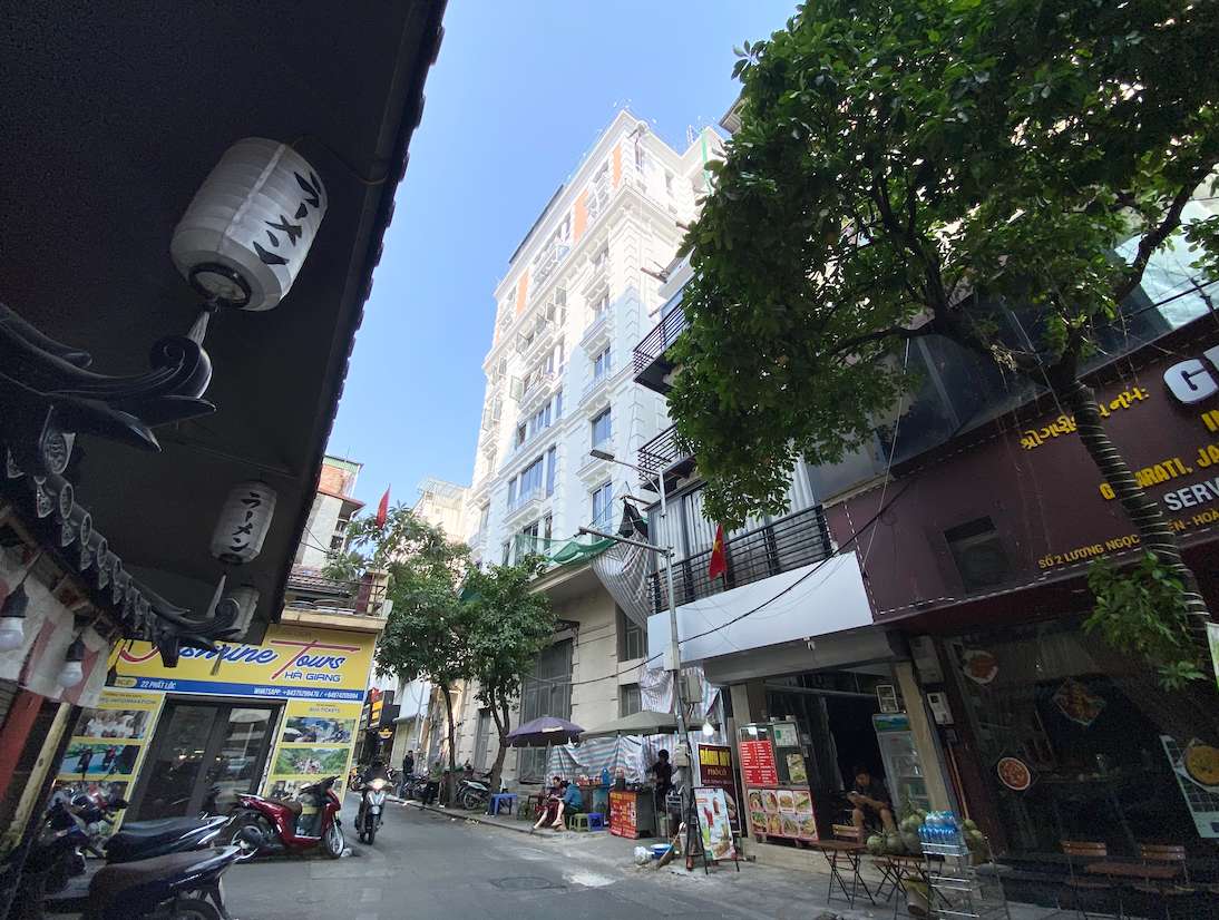 建設省は、計画及び建設に関する住民規制について今お答えをいただきました。写真：シュエン・ドン