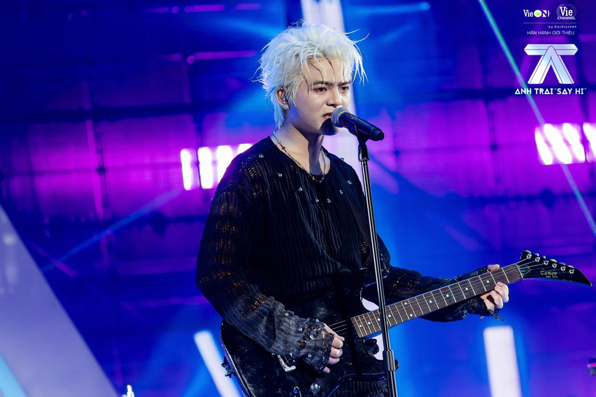 RHYDER tai Anh trai say hi mua 1. Anh: Nha san xuat