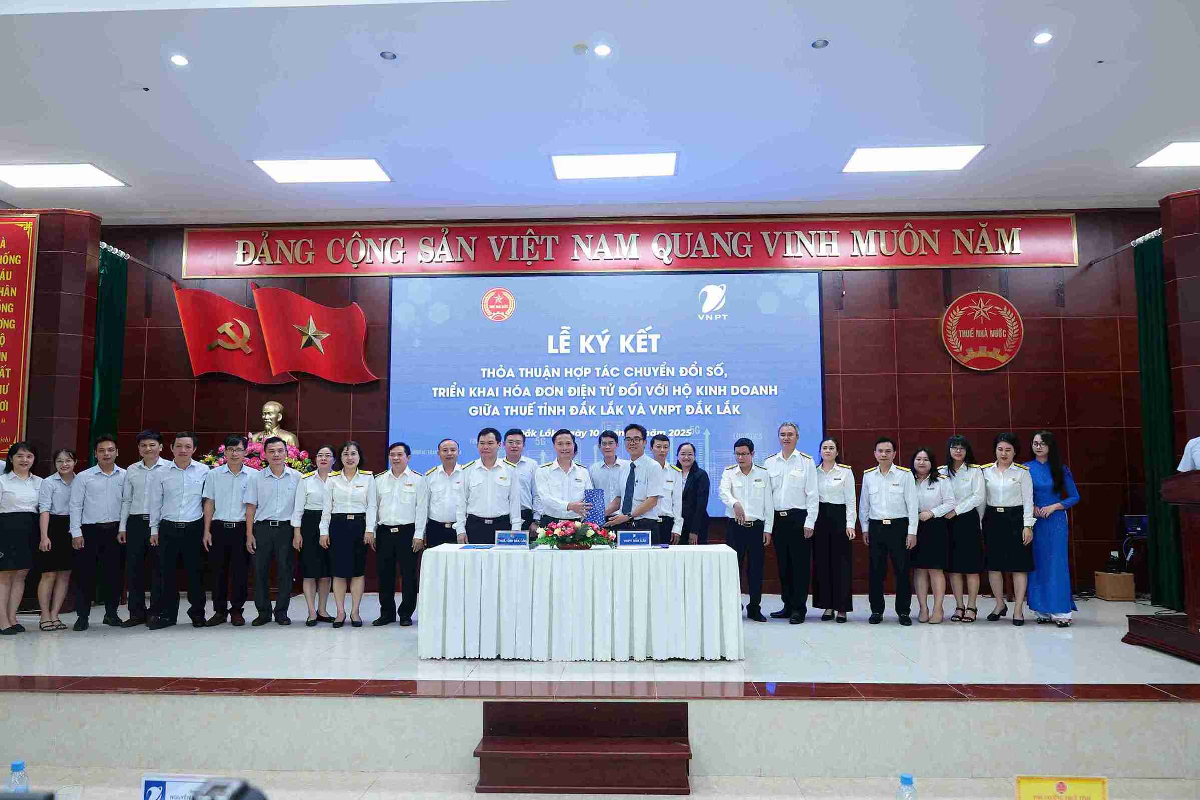 Su phoi hop hua hen se gop phan tao ra 