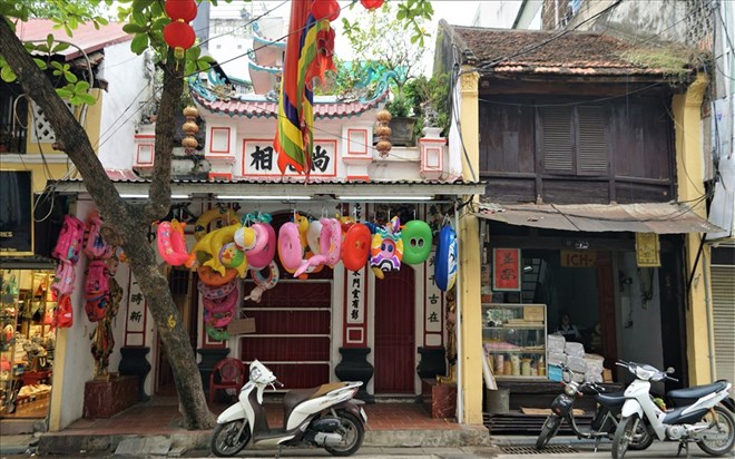 New regulations when constructing houses in Hanoi's Old Quarter and Old Quarter: limit dust and noise. Photo: Tung Giang