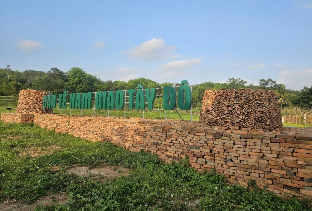 Trai qua nhieu lan khai quat, dac trung kien truc cua Dan te Nam Giao duoc phat lo. Anh: Quach Du