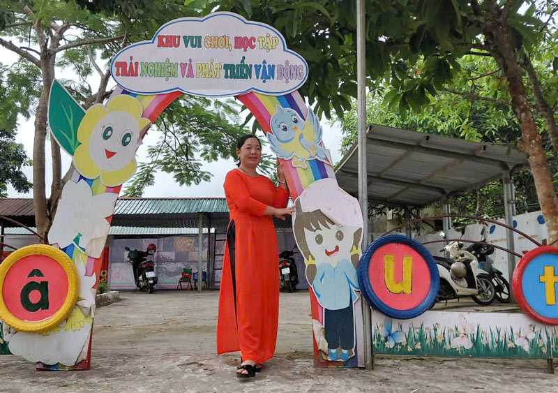 Co giao Ly Gio Pu - giao vien Truong mam non xa Mu Ca. Anh: Nhan vat cung cap