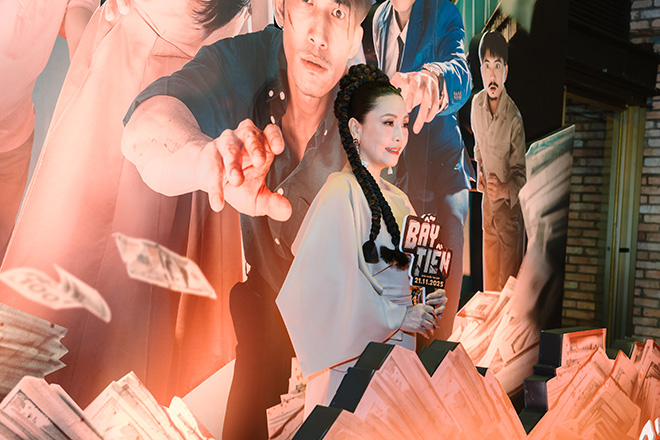 NSUT Kieu Oanh tai hop bao ra mat phim “Bay tien“. Anh: Nha san xuat