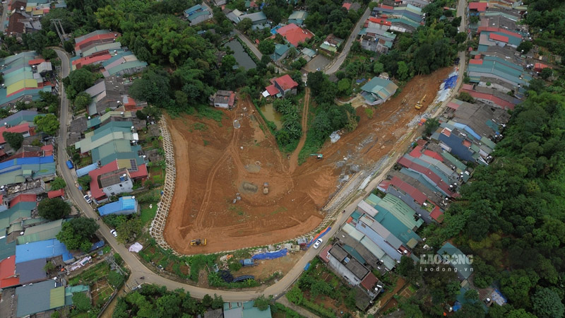 Ke chong sat lo 50 ti dong o phuong Cam Duong, tinh Lao Cai. Anh: Dinh Dai