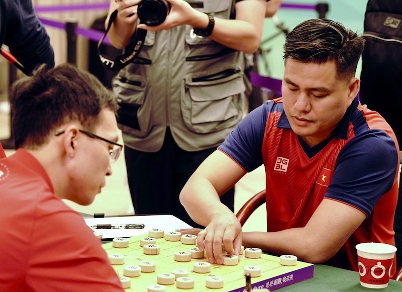 Lai Ly Huynh은 2025년 아시아 지적 스포츠 대회에 참가하기 위해 싱가포르로 갈 것입니다. 사진: Quy Bang