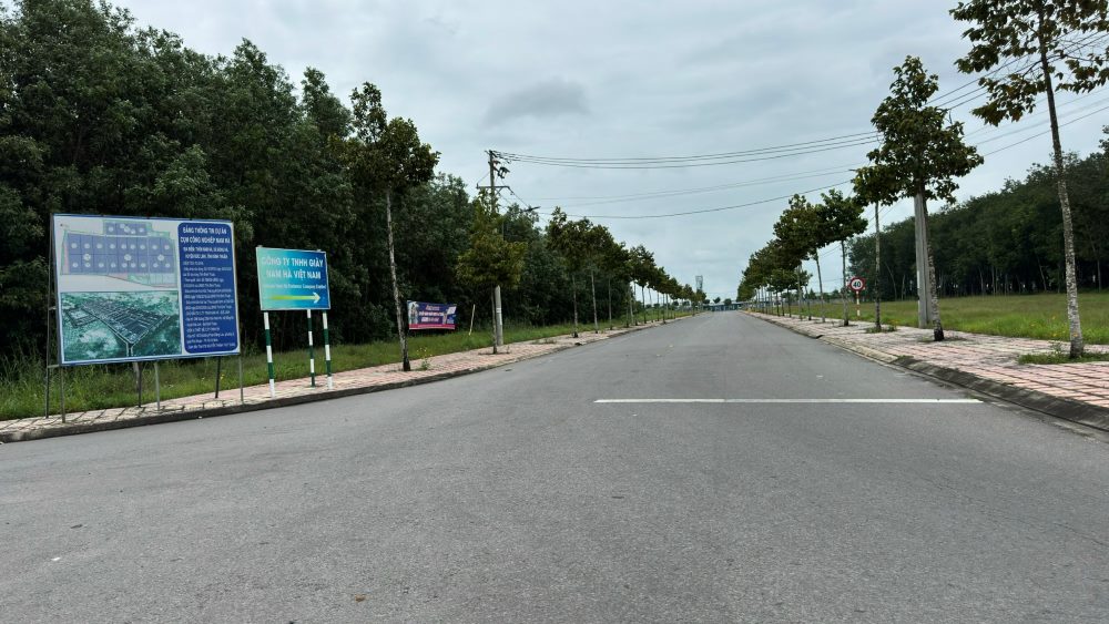 Cum cong nghiep Nam Ha thu hut nhieu du an dau tu. Anh: Duy Tuan 