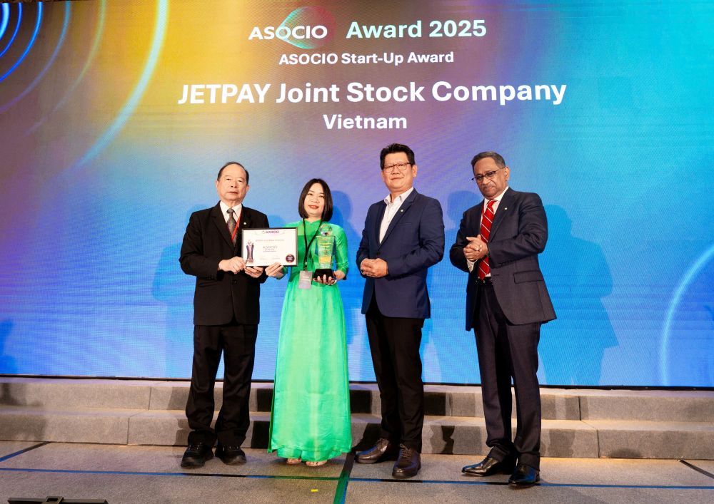 JETPAY (cong ty thanh vien cua MISA) duoc vinh danh tai hang muc Doanh nghiep khoi nghiep xuat sac tai ASOCIO Award 2025