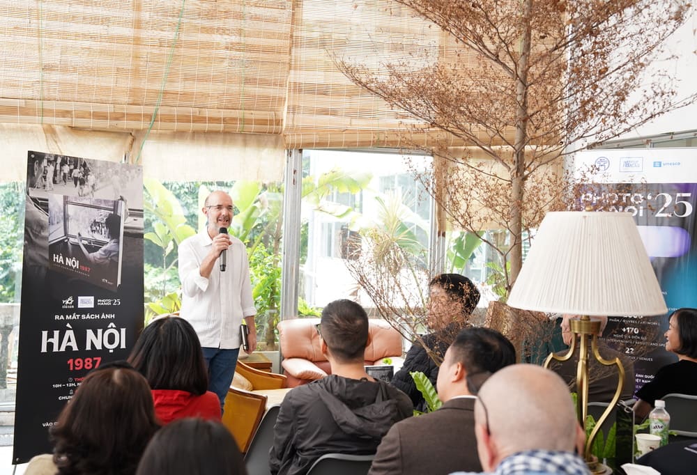 Nhiep anh gia Jean-Charles Sarrazin