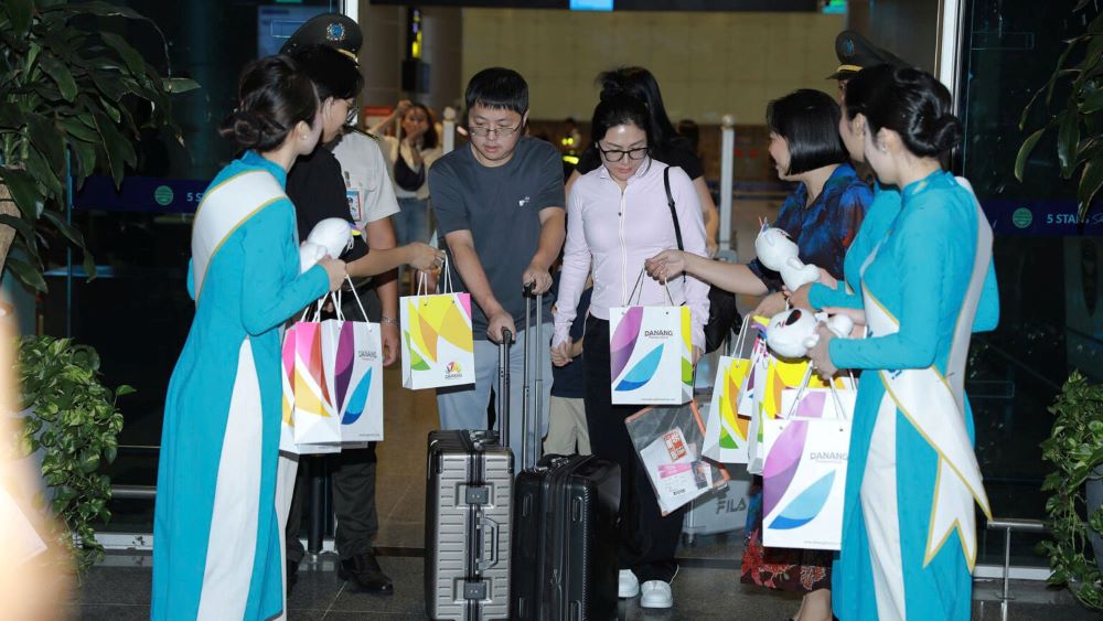 Da Nang se co them hang tram chuyen bay charter tu Nga trong mua he 2026. Anh: So VHTTDL