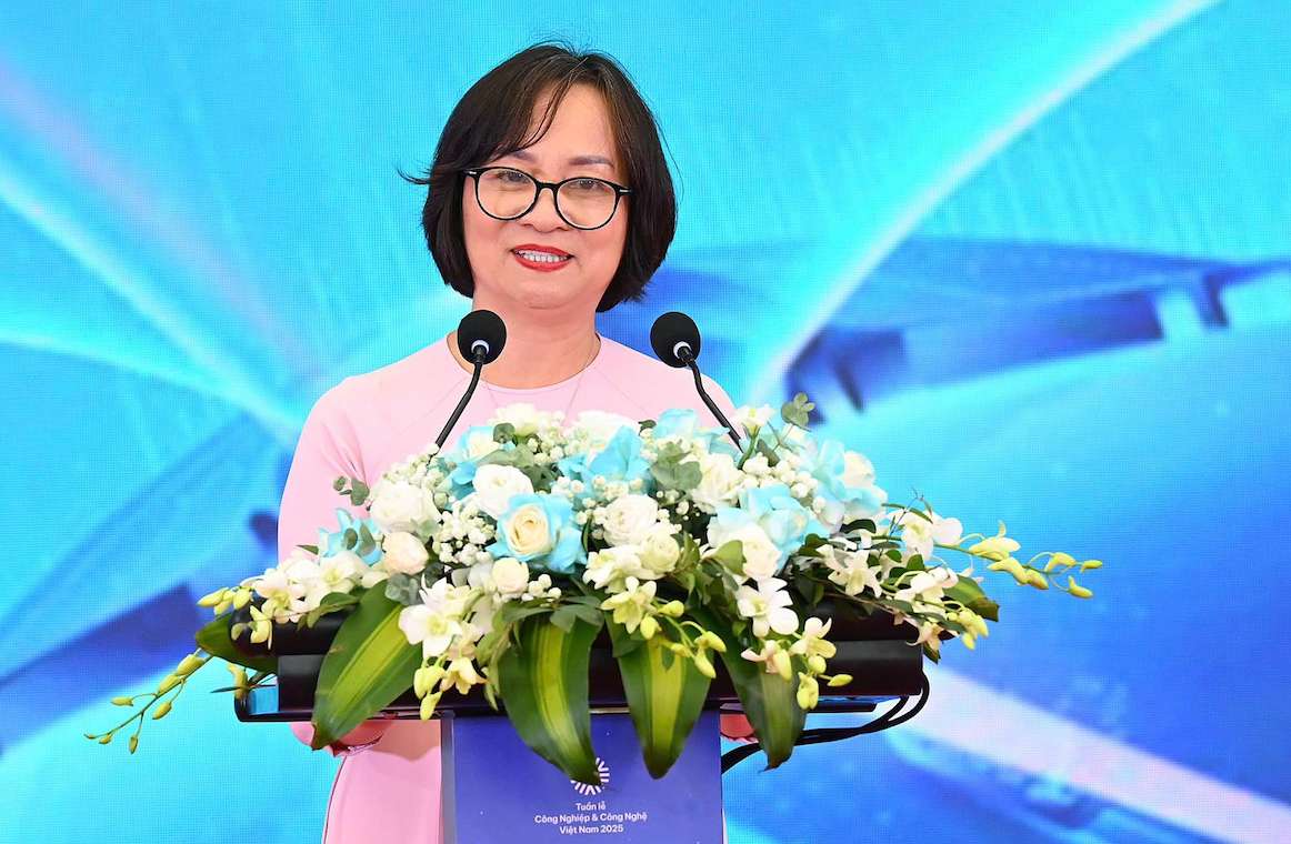 Ba Ly Hoa Lien - Pho Tong giam doc Cong ty Co phan Trung tam Hoi cho Trien lam Viet Nam. Anh: Tuyet Lan 