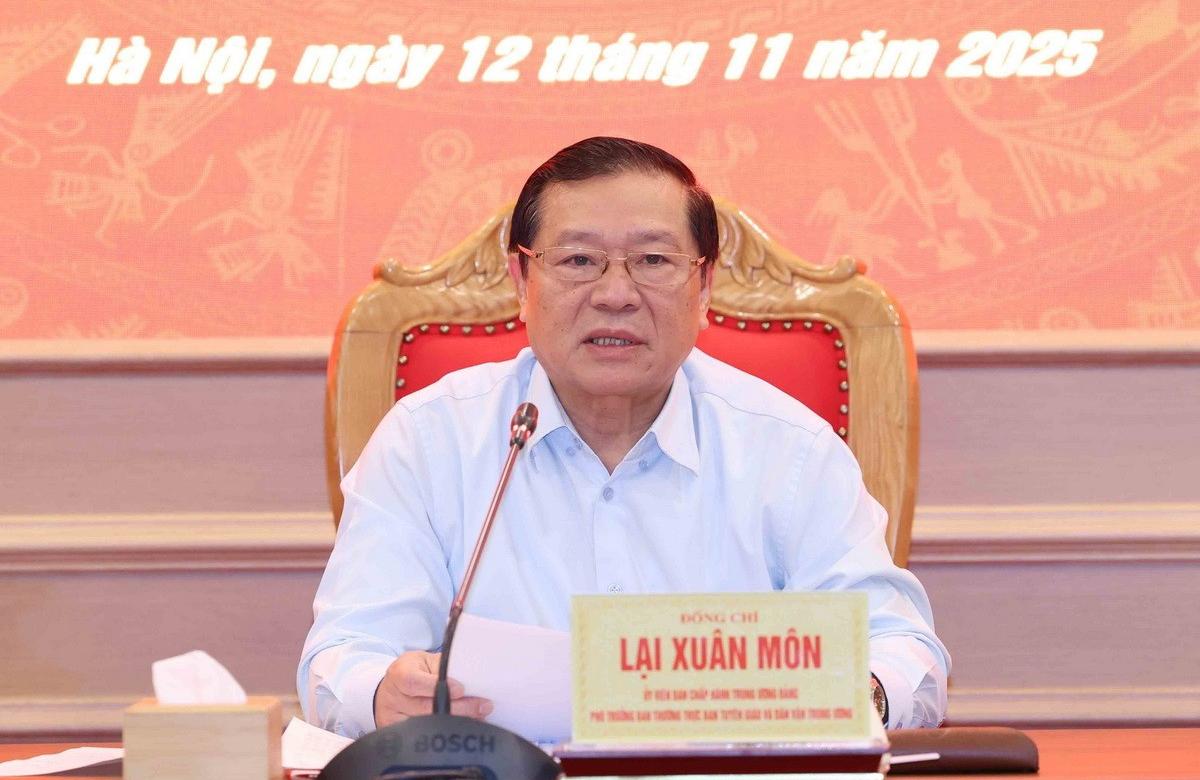 Pho Truong Ban Thuong truc Ban Tuyen giao va Dan van Trung uong Lai Xuan Mon nhan manh Dai hoi XIV cua Dang la su kien chinh tri co y nghia dac biet quan trong cua Dang va dat nuoc. Anh: Tran Vuong