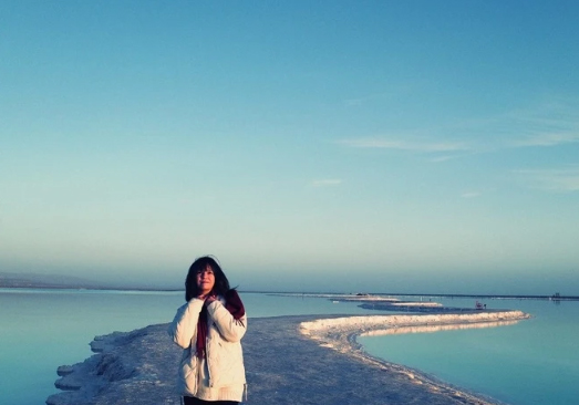 Trieu Vy dang anh moi nhat tran an nguoi ham mo. Anh cat tu video