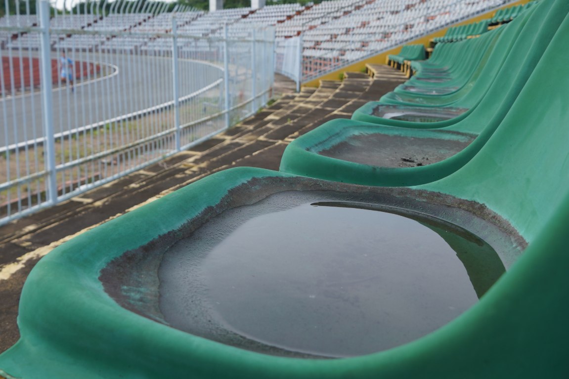 Nuoc dong tai vi tri ngoi khan gia.