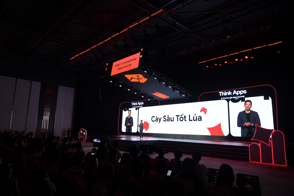 Vietnam in particular and the APAC region in general have great potential for application development. Photo: Kha Ngan